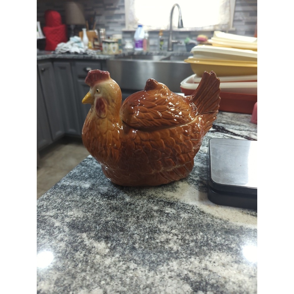 Vintage USA Fapco Ceramic Pottery Red Hen Farmhouse Chicken Cookie Jar